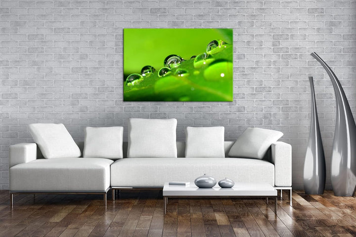 deyoli Wassertropfen auf grünem Blatt im Format: 100x70 als Leinwandbild, Motiv fertig gerahmt auf E