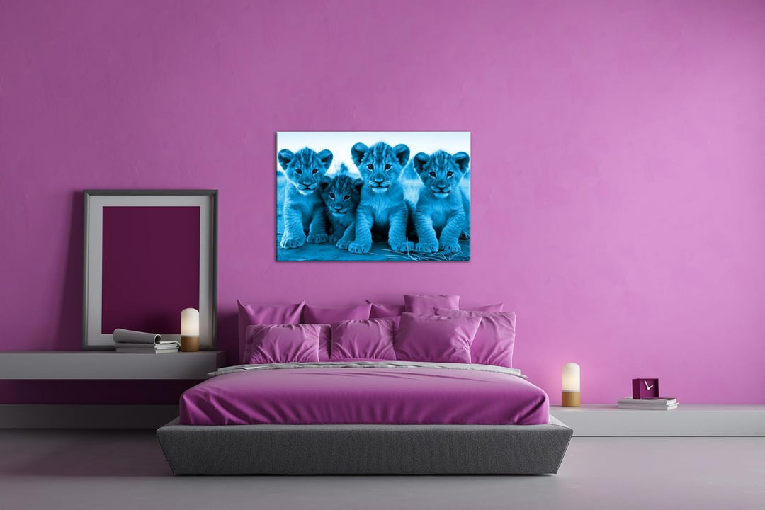 deyoli Löwenjungen in Afrika Format: 80x60 cm Effekt: Monocrome Blau als Leinwandbild, Motiv fertig