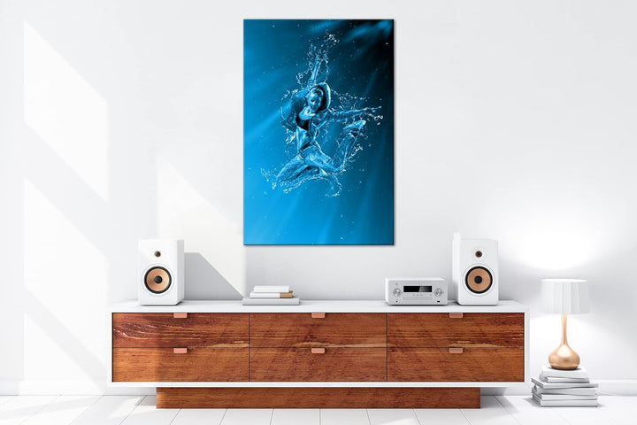 deyoli stylisher Tanz im Wasser Format: 100x70 Effekt: Monocrome Blau als Leinwand, Motiv fertig ger