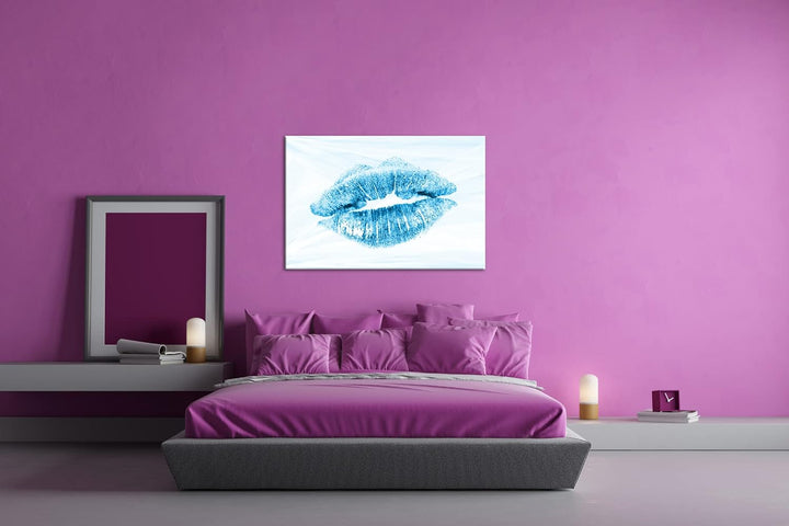 deyoli Roter Lippenstift Abdruck Format 80x60 Effekt: Monocrome Blau als Leinwandbild, Motiv fertig