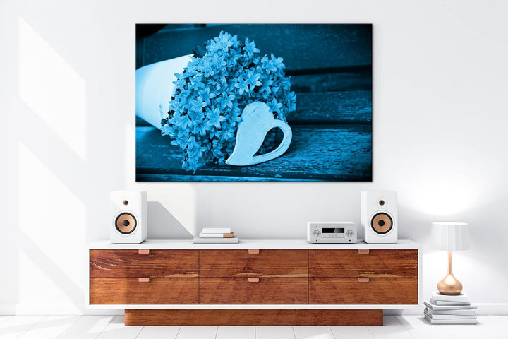 deyoli violetter Blumenstrauss mit einem Herz Format 80x60 Effekt: Monocrome Blau als Leinwandbild,