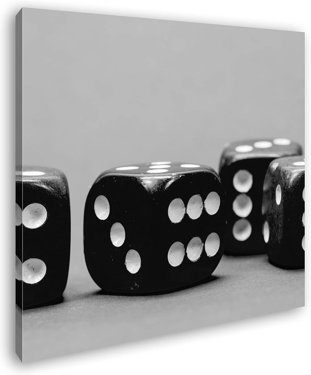 deyoli quadratische Pinke Spielwürfel im Format: 60x60 Effekt: Schwarz&Weiss als Leinwandbild, Motiv