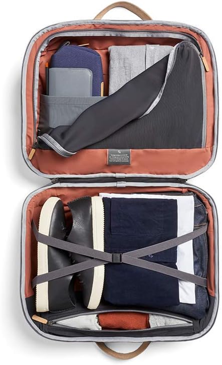 Bellroy Flight Bag (16” Laptop, Clamshell-Design, versteckbare Rucksackgurte, durchdachte Innenfäche