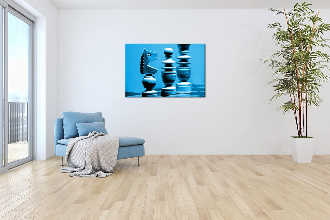 deyoli Schachfiguren auf einem Schachbrett Format 80x60 Effekt: Monocrome Blau als Leinwandbild, Mot