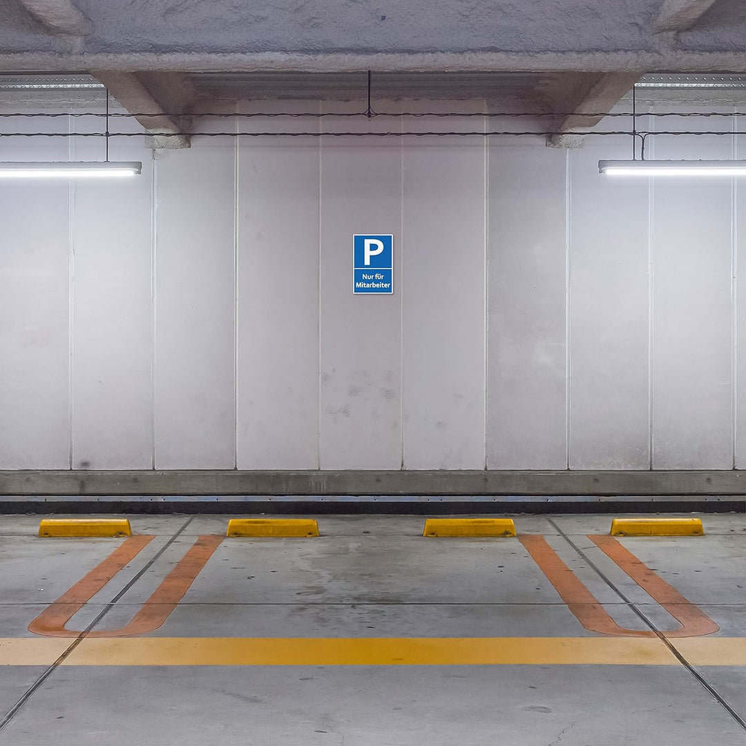 5 Stück Nur für Mitarbeiter Parkplatzschild 20 x 30 cm aus stabiler PVC Hartschaumplatte 3mm Parkpla