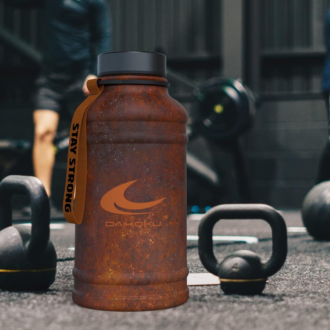 Daikoku Edelstahl Wasserflasche - 1.3l BPA frei - Nützlich für das Fitnessstudio und alle Arten von