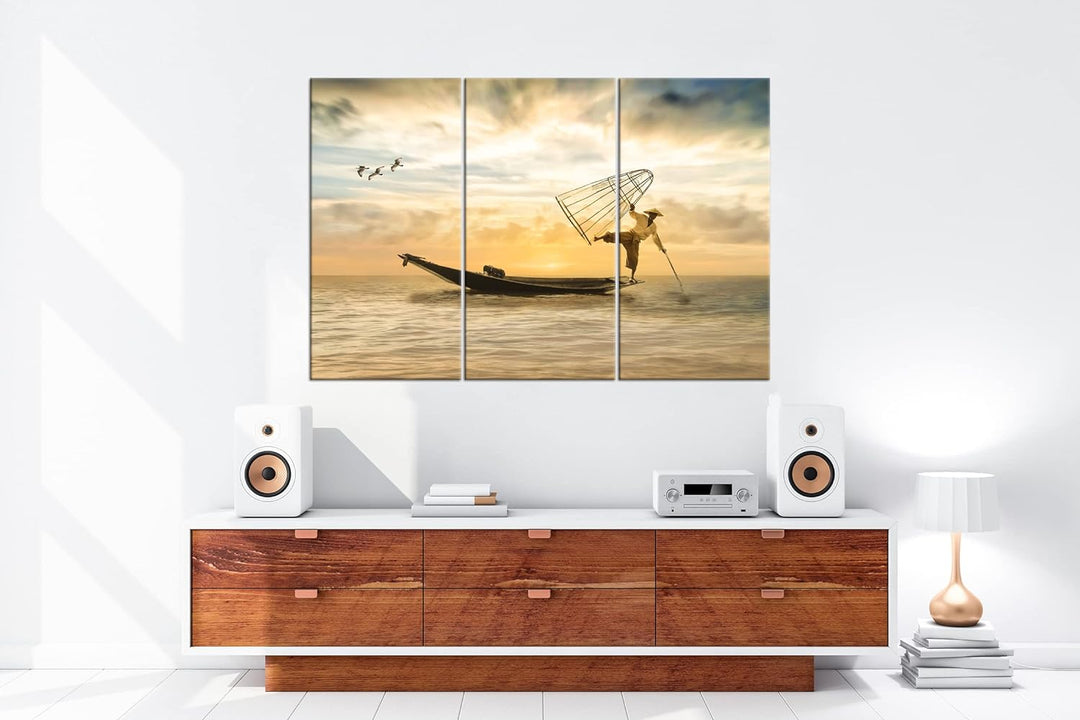 deyoli verspielter Fischer auf seinem Boot Format: 3Teilig als Leinwandbild, Motiv fertig gerahmt au