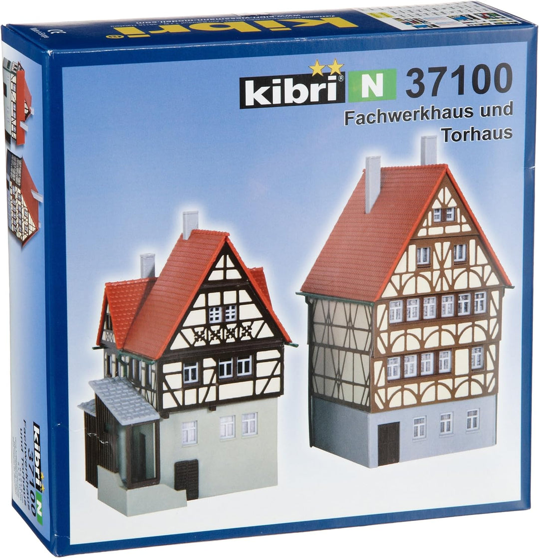 Kibri 37100 - Fachwerkhaus am Markt und Torhaus