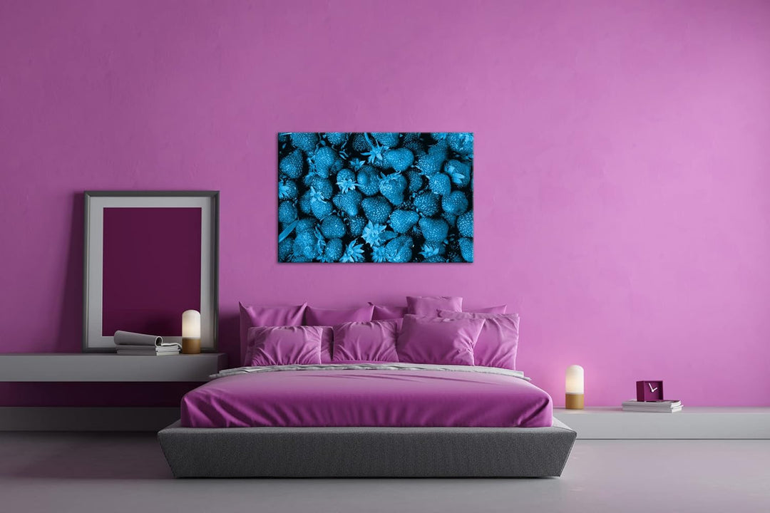 deyoli viele Leckere Erdbeeren Format 80x60 Effekt: Monocrome Blau als Leinwandbild, Motiv fertig ge