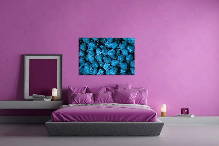 deyoli viele Leckere Erdbeeren Format 80x60 Effekt: Monocrome Blau als Leinwandbild, Motiv fertig ge