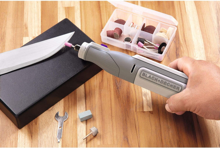 Black+Decker Akku-Multifunktionswerkzeug PET mit 39-tlg. Zubehör BCRT8IPETK (7.2V, 1.5Ah, mit Aufsat