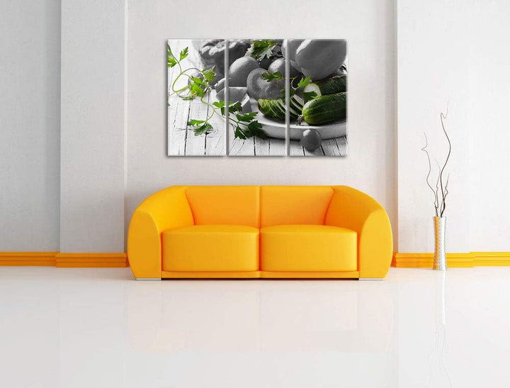 Gemüseteller mit Paprika, Tomate und Zucchini schwarz/weiss 3-Teiler Leinwandbild 120x80 Bild auf Le