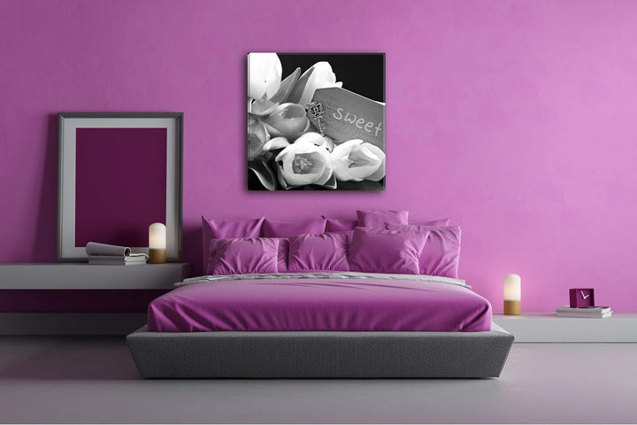 deyoli Tulpen Sweet Home Format: 70x70 Effekt: Schwarz&Weiss als Leinwandbild, Motiv fertig gerahmt