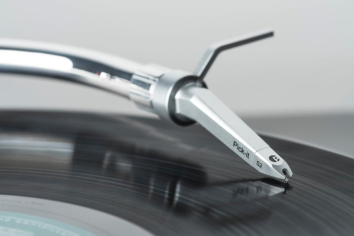 Pro-Ject Pick it S2C Black, MM Tonabnehmer mit SME Anschluss, Hohe Ausgangsspannung, All Black Editi