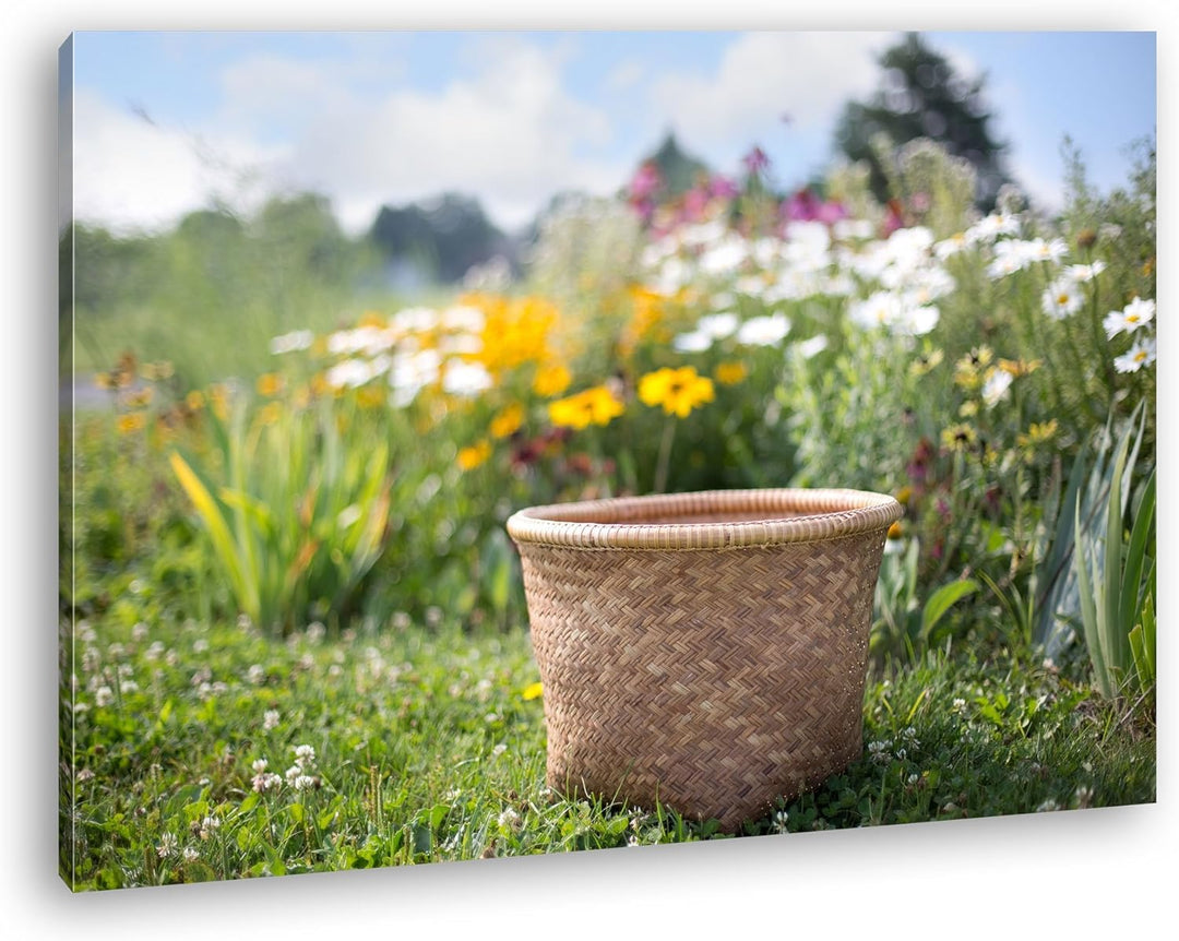 deyoli Weidenkorb am Blumenbett Format: 80x60 als Leinwand, Motiv fertig gerahmt auf Echtholzrahmen,