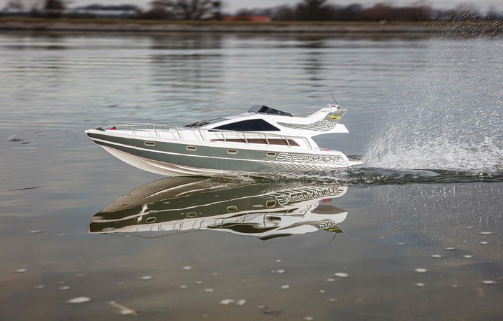 Carson 500108045 Speed Yacht 2.4G 100% RTR - Ferngesteuertes Boot, RC Boot, Ferngesteuertes Boot für