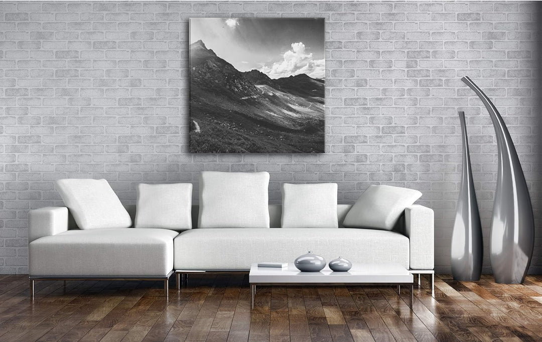 deyoli Sonnenaufgang über grünen Bergen Format: 70x70 Effekt: Schwarz&Weiss als Leinwandbild, Motiv