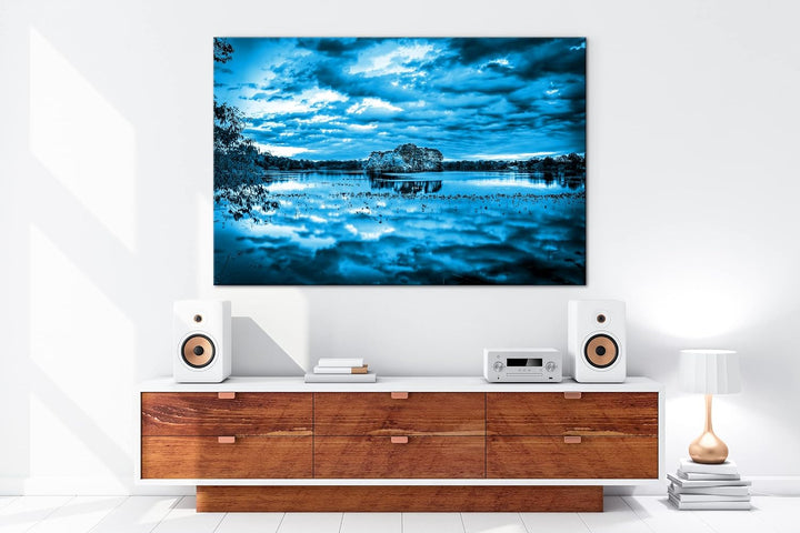 deyoli malerischer bewölkter See Format 80x60 Effekt: Monocrome Blau als Leinwandbild, Motiv fertig