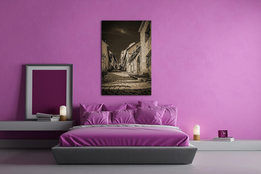 deyoli verwitterte Strasse in Budapest Format: 60x40 Effekt: Sepia als Leinwandbild, Motiv fertig ge