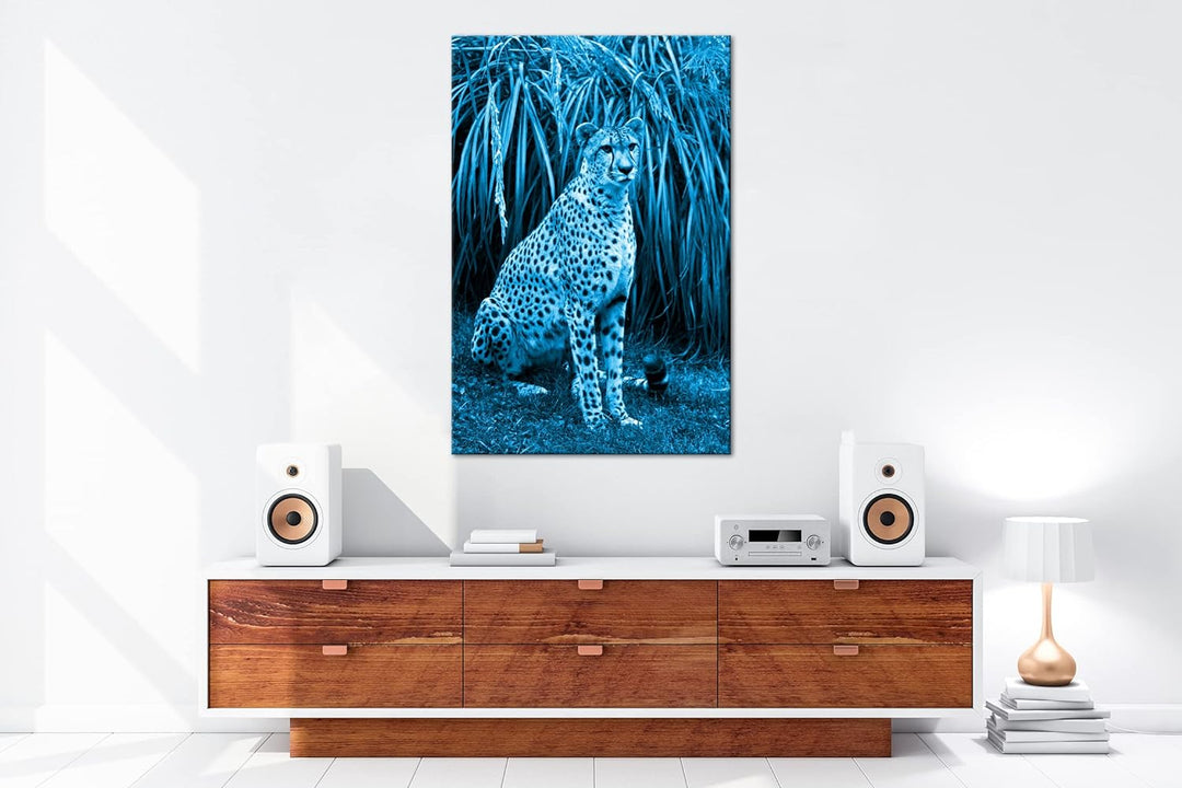 deyoli sitzender Gepard Format 80x60 Effekt: Monocrome Blau als Leinwandbild, Motiv fertig gerahmt a