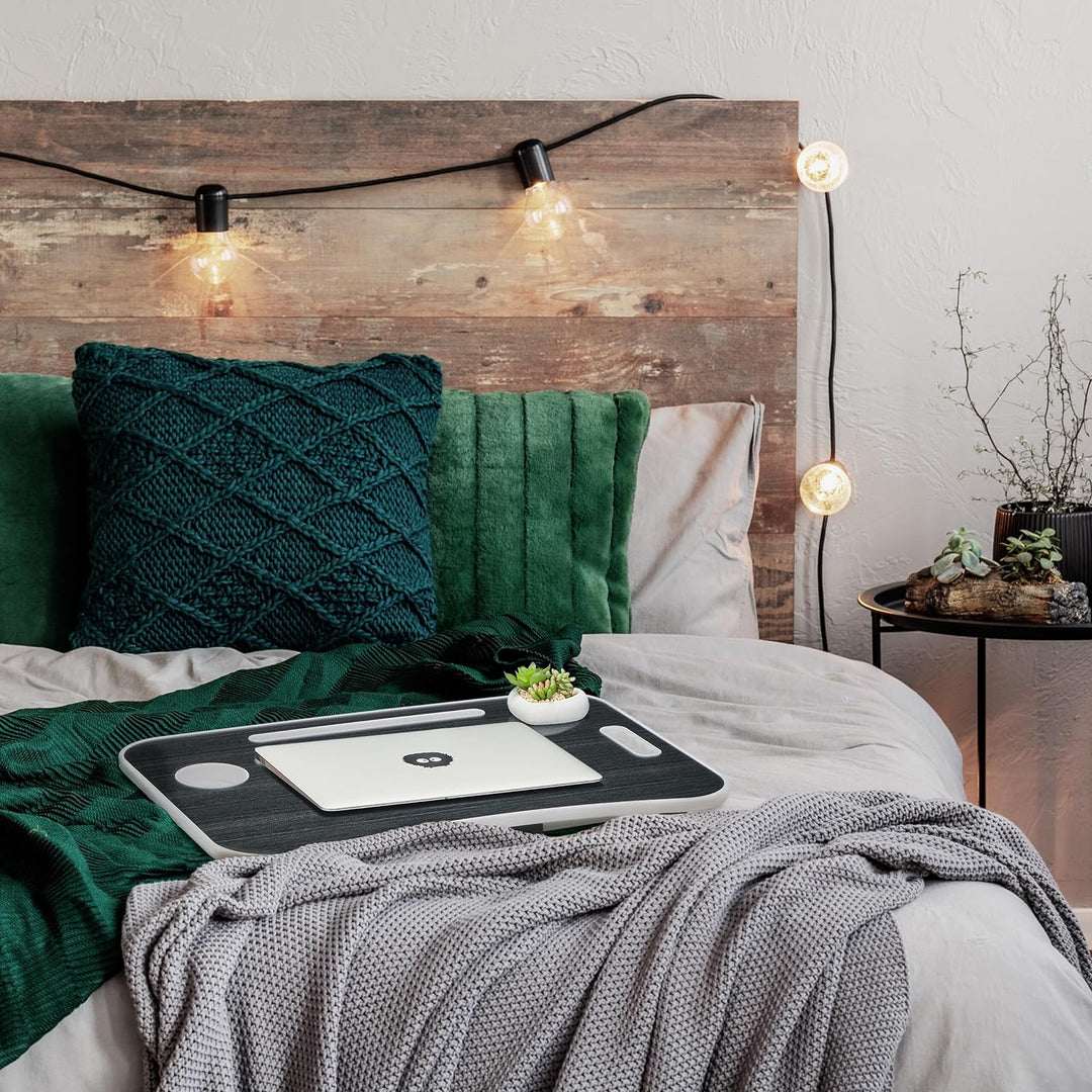 Relaxdays Laptoptisch für Bett & Couch, H x B x T: 26 x 63 x 40 cm, klappbarer Betttisch, Notebookti