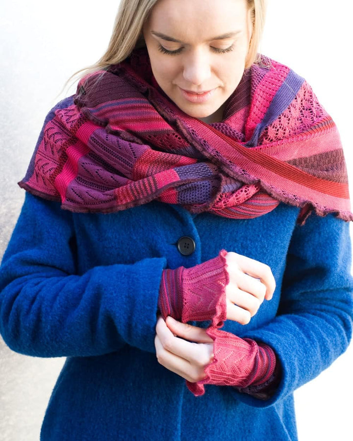 invero, Merino Armstulpen Ruby Mehrfarbig, 100% Wolle Beere, Beere