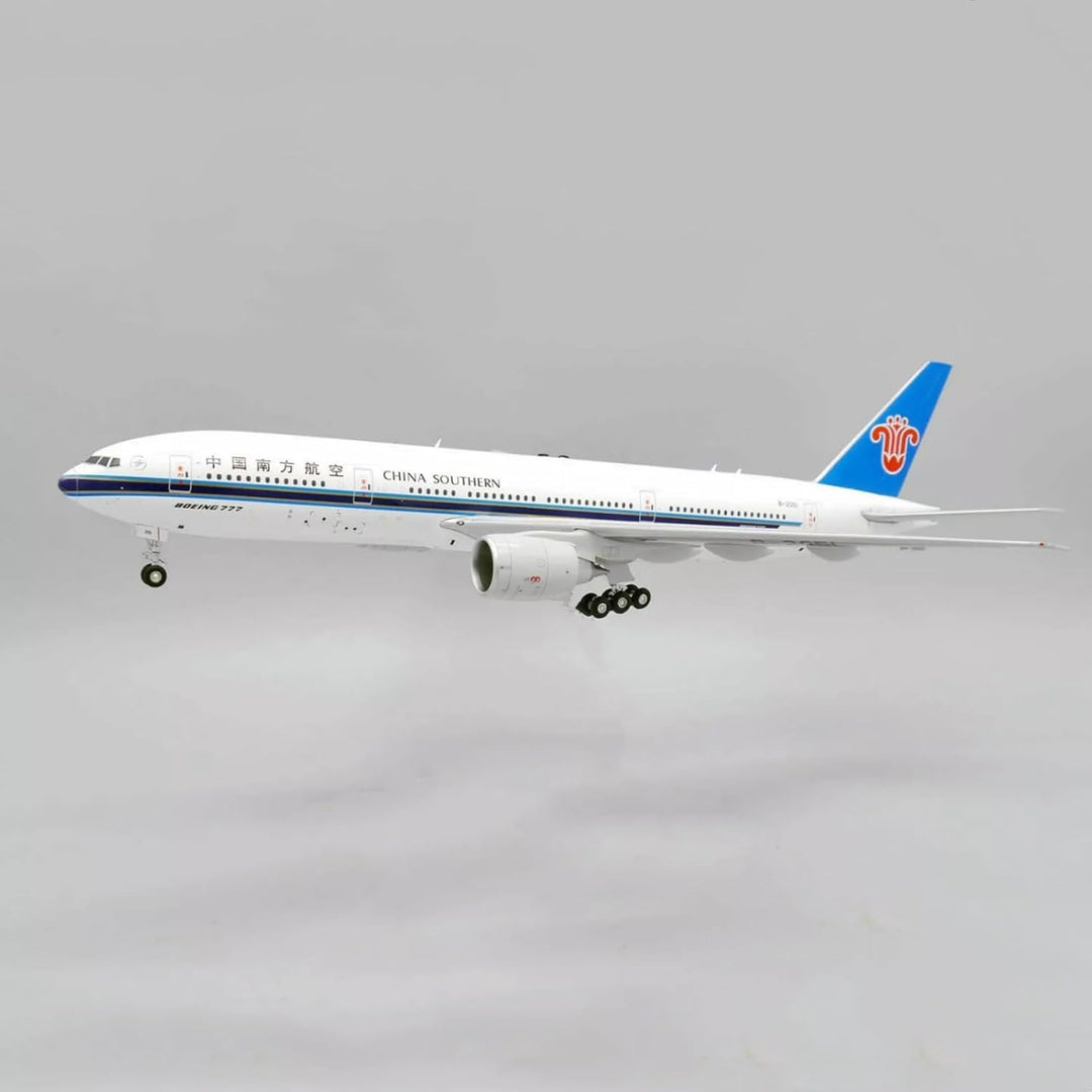 DAGIJIRD Simulation Alloy Aircraft Model 1:350 Alloy China Southern B777 Airplane Model