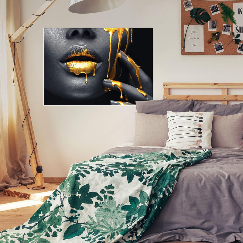 wandmotiv24 Poster als Wanddeko, Grösse Din A0, Frauen Lippen mit Goldener Farbe, Beauty, Frau, Make