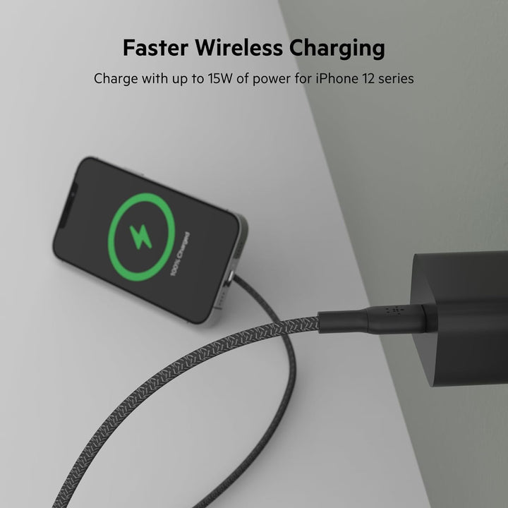 Belkin BoostCharge Pro tragbares kabelloses Ladepad mit MagSafe (schnelles Laden bis zu 15 W, Stände