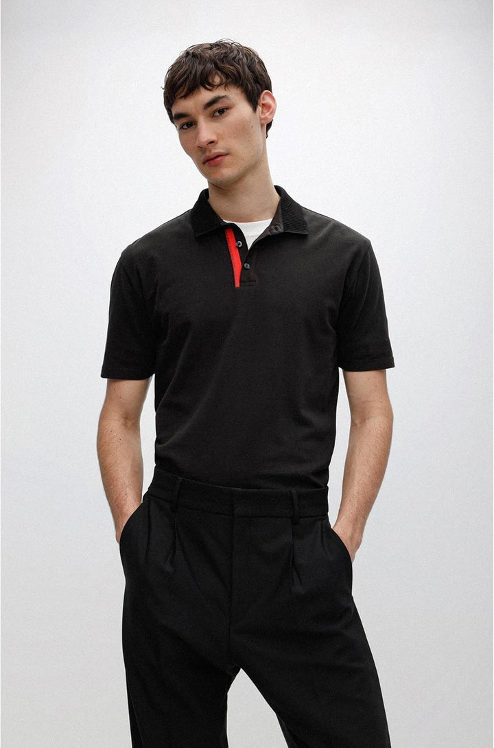 HUGO Herren Dichelangelo Poloshirt aus Baumwoll-Piqué mit rotem Logo-Tape Schwarz XL