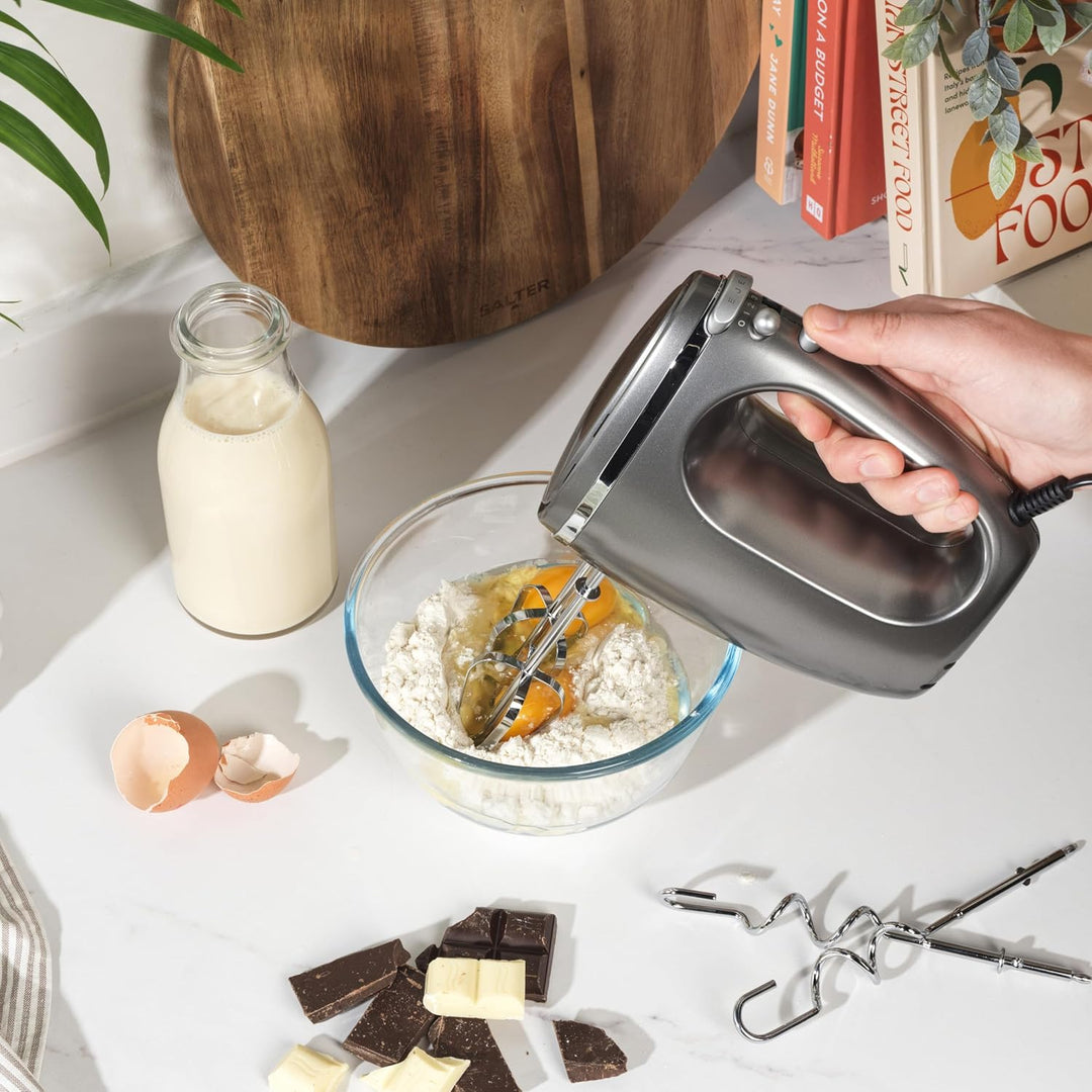 Salter EK4249COSVDEEU10 Elektrischer Handmixer/Schneebesen - mit Rührbesen und Knethaken, 5 Geschwin