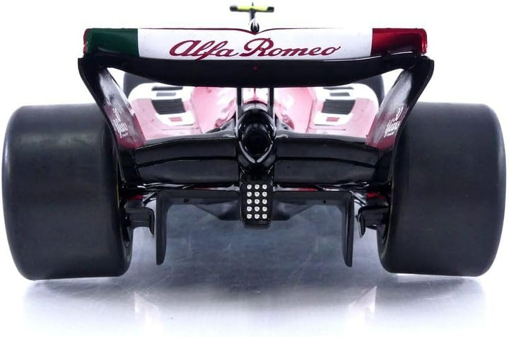 Solido Modellauto 1:18 Alfa Romeo GUANYU weiss