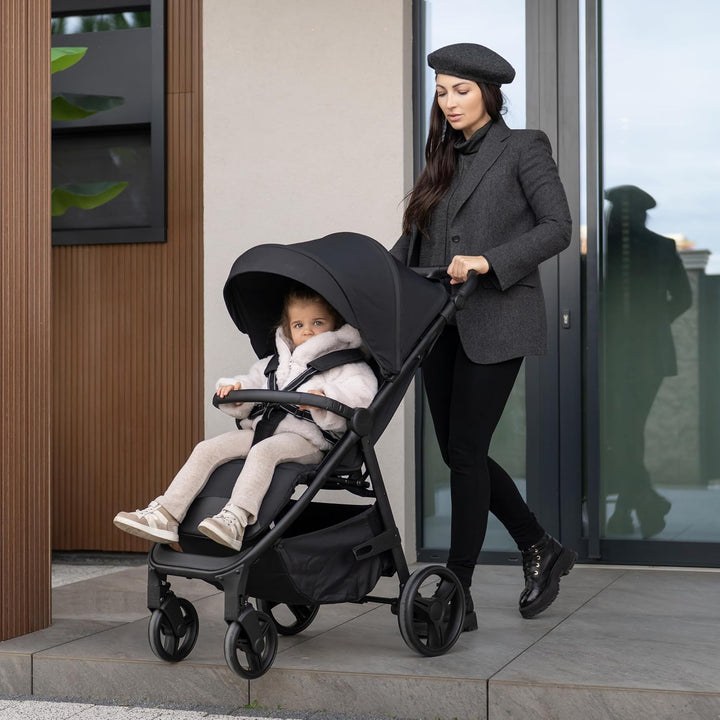KikkaBoo Reisebuggy Kinderwagen URBAN, Buggy mit Liegefunktion ab Geburt bis 22 kg, Klein Zusammenkl