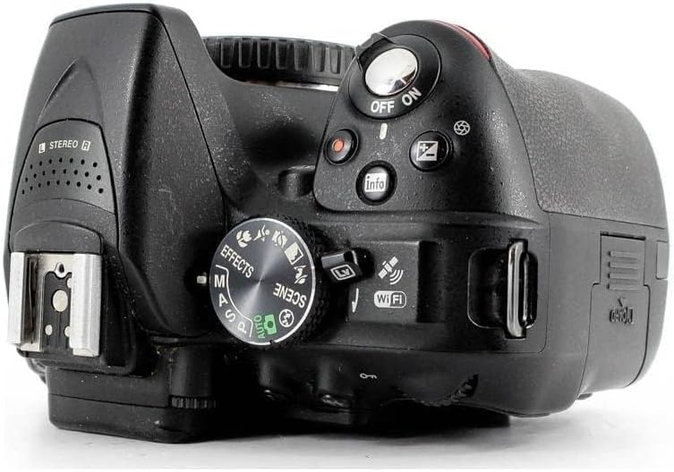 Nikon D5300 Kit DX 18-55 VR Schwarz inkl. 18-55mm Objektiv, Schwarz inkl. 18-55mm Objektiv