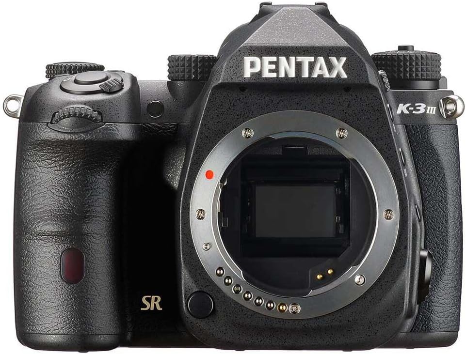 Pentax K-3 Mark III APS-C DSLR Kamera Gehäuse in schwarz - Bildfeld 100%~1,05x optischer Sucher, 5-A