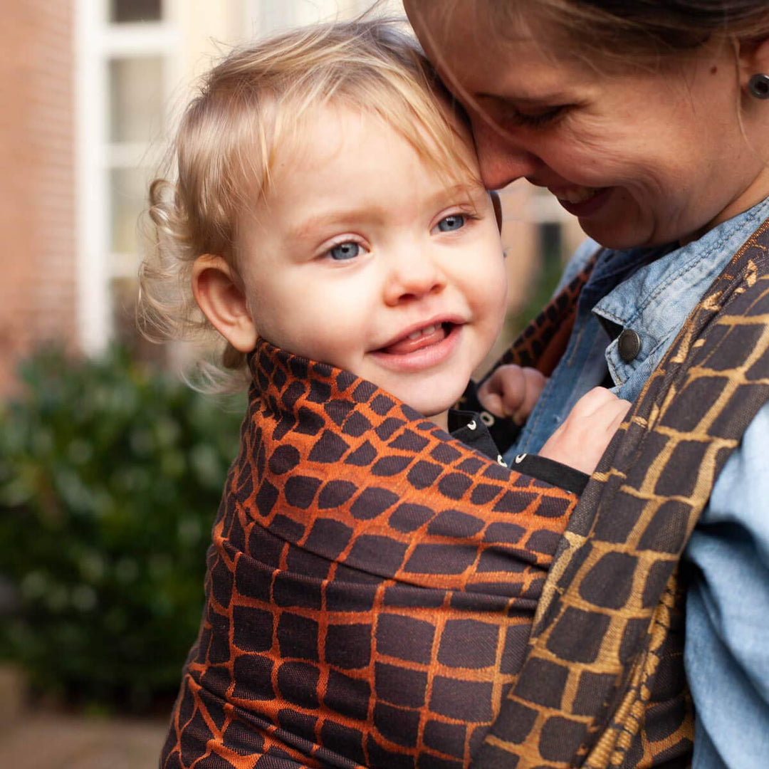 Hoppediz Baby-Tragetuch ab Geburt, Neugeboren bis Kleinkind, 100% kbA-Baumwolle (Bio), Darwin black