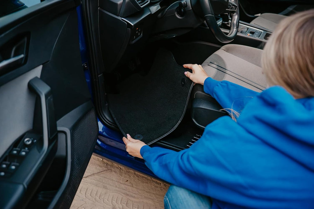 Automatte – Passend für Chrysler PT Cruiser Cabrio, Fliessheck 2000-2010 – Velours – Autozubehör - A