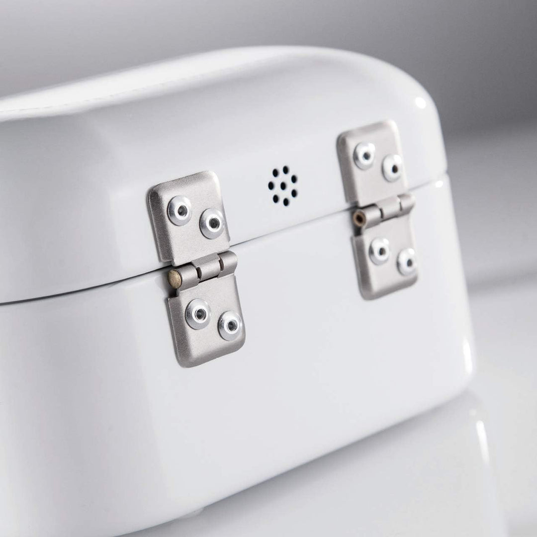 WESCO Mini Grandy Brotkasten in der Farbe pink, pulverbeschichtetes Stahlblech, Lüftungslöcher und s