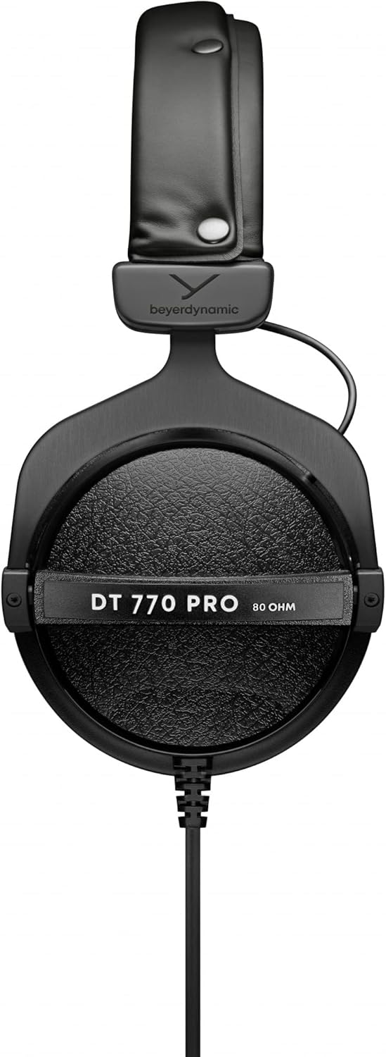 beyerdynamic DT 770 PRO 80 Ohm Over-Ear-Studiokopfhörer in schwarz. Geschlossene Bauweise, kabelgebu