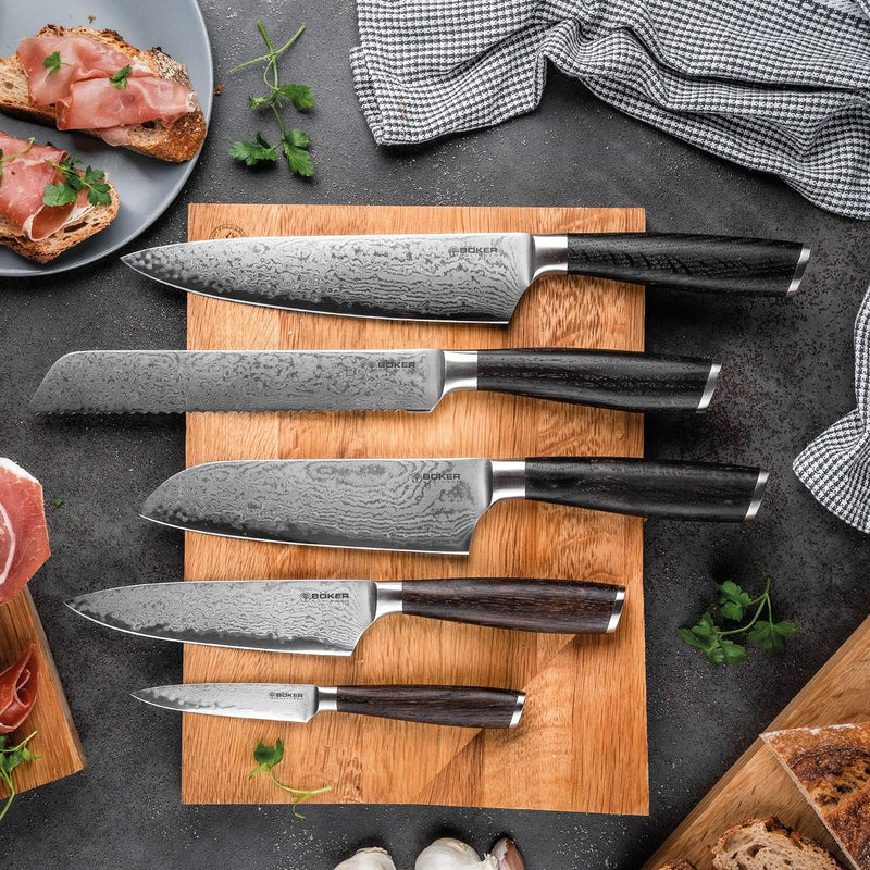 Böker SOLINGEN® Meisterklinge Damast Santoku - extrem scharfes Profi Kochmesser mit 16,5 cm Hybrid D