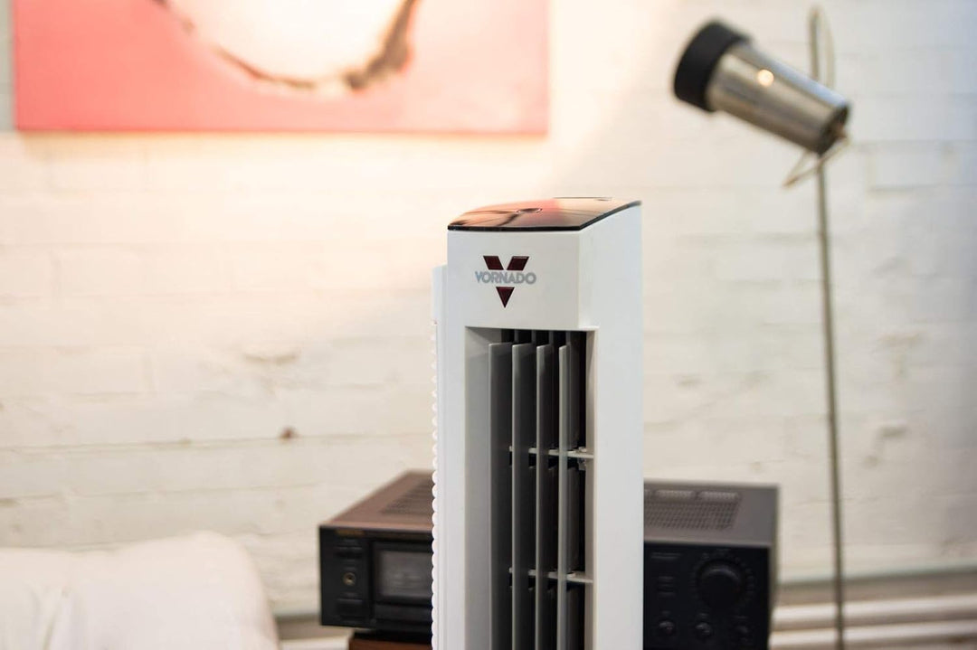 Säulenventilator Vornado Tower L in weiss mit 1020 m³/h Luftleistung inklusive Fernbedienung, 701784