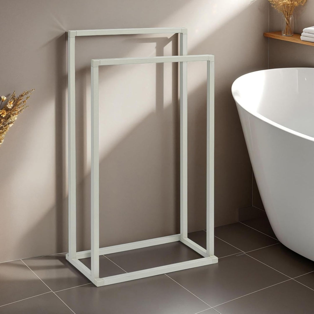 Handtuchhalter MAILO mit 2 Stangen, Beige - Handtuchständer aus Metall, Badetuchhalter freistehend u