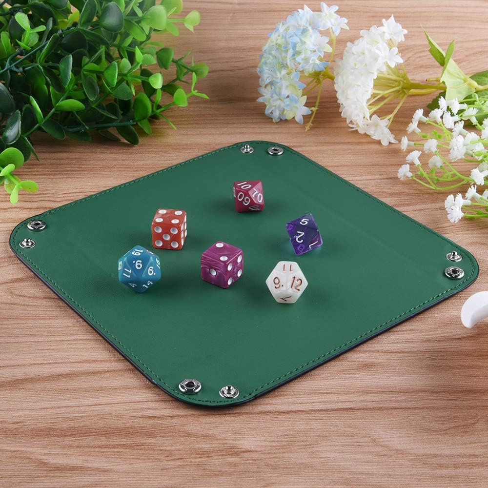 SIQUK 6 Stück Würfelteller aus PU-Leder zum Zusammenklappen Würfelbrett für Würfelspiele wie RPG, DN