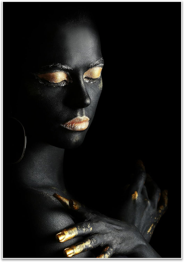 wandmotiv24 Poster als Wanddeko, Grösse 100x70cm, Gold Collection, Frau in Schwarz, goldene Highligh
