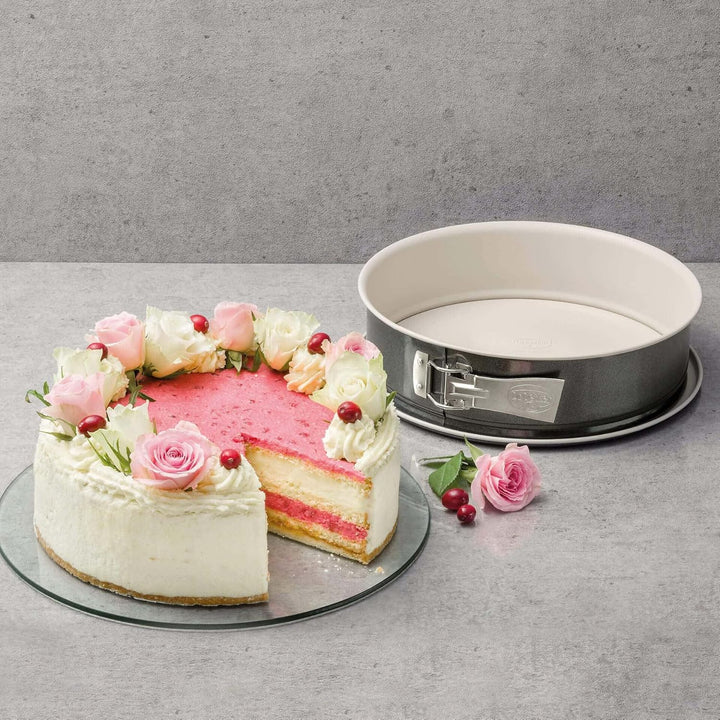 Dr. Oetker Springform Ø 28 cm BACK-TREND, Kuchenform mit Flachboden, runde Backform aus Stahl mit ke