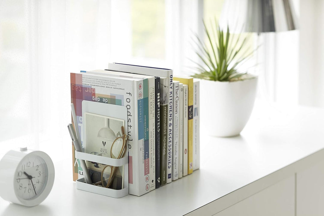 Yamazaki 6872 TOWER Buchstützen, weiss, Stahl, Minimalistisches Design, 12 x 15 x 18 cm (LxBxH), Wei