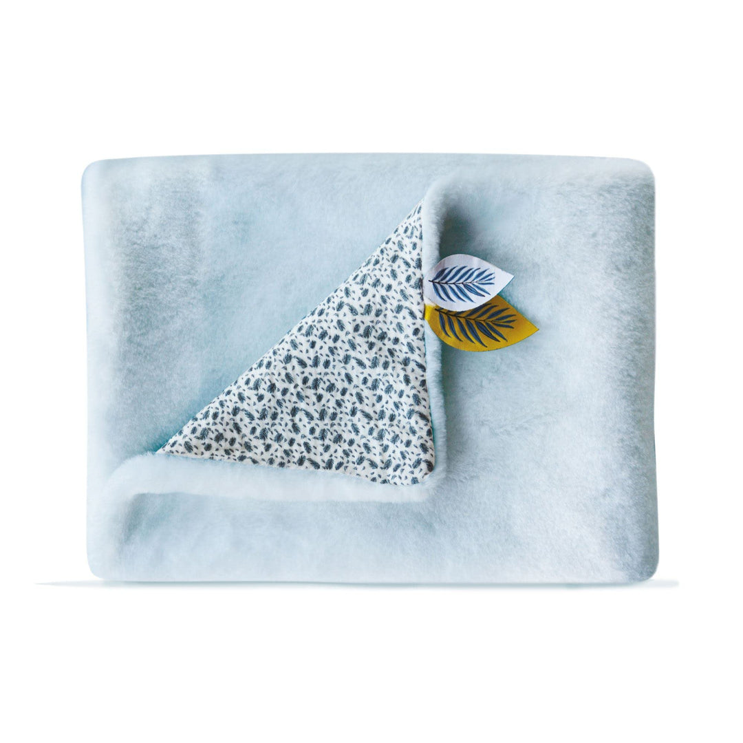 DOUDOU ET COMPAGNIE-Decke Blaue YOCA Koala Kollektion-75x100cm-DC3686 Blau 100x75 cm (Lot de 1), Bla