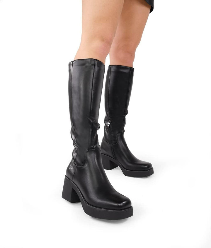 BOSANOVA Stiefel mit hohem Schaft und Sohle mit quadratischem Zehenbereich, Reissverschluss innen, f