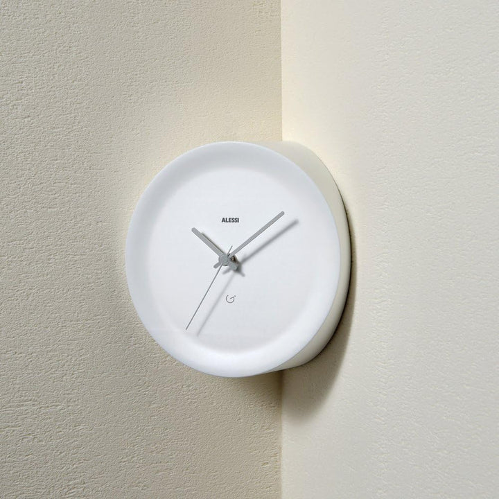 Alessi,GIA20 W,Eckenuhr, AA8thermoplastischem Harz,weiss, 21 x21 cm, Weiss