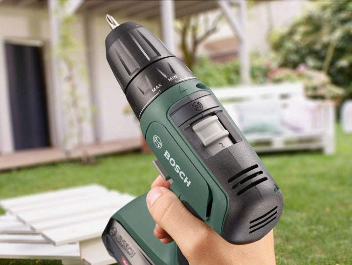 Bosch Home and Garden Bosch Akkuschrauber UniversalDrill 18 (2 Akkus, 18 Volt System, im Koffer) Set